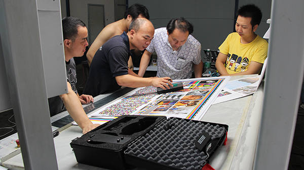 长沙印刷厂 湖南印刷公司 印刷  画册印刷 手提袋印刷 房地产物料 长沙印刷公司 长沙包装印刷  鑫成彩印